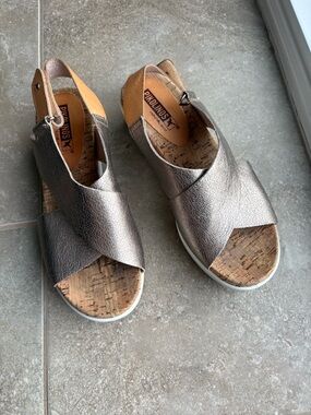 Pikolinos Metallic Pewter Leather Slingback Sandals. Worn once!